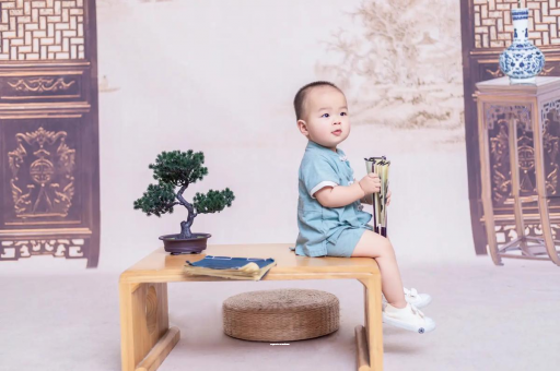 黔东宝宝牙齿发黑